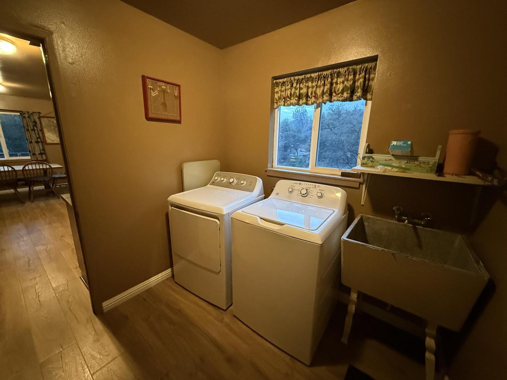 オークハースト Hodges Hill Yosemite Houseヴィラ エクステリア 写真