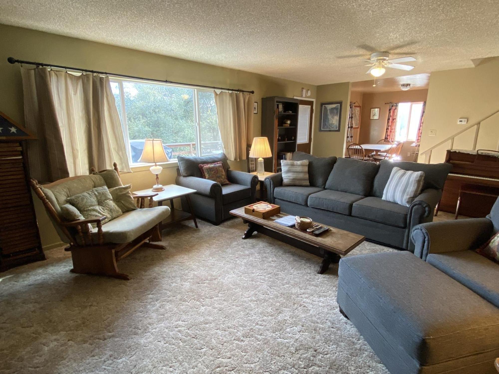 オークハースト Hodges Hill Yosemite Houseヴィラ エクステリア 写真